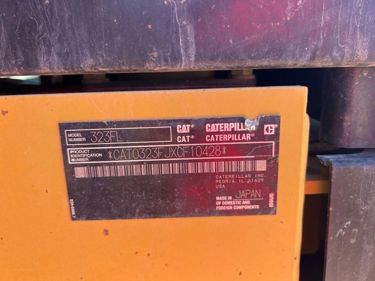 2017-caterpillar-323fl-image-26