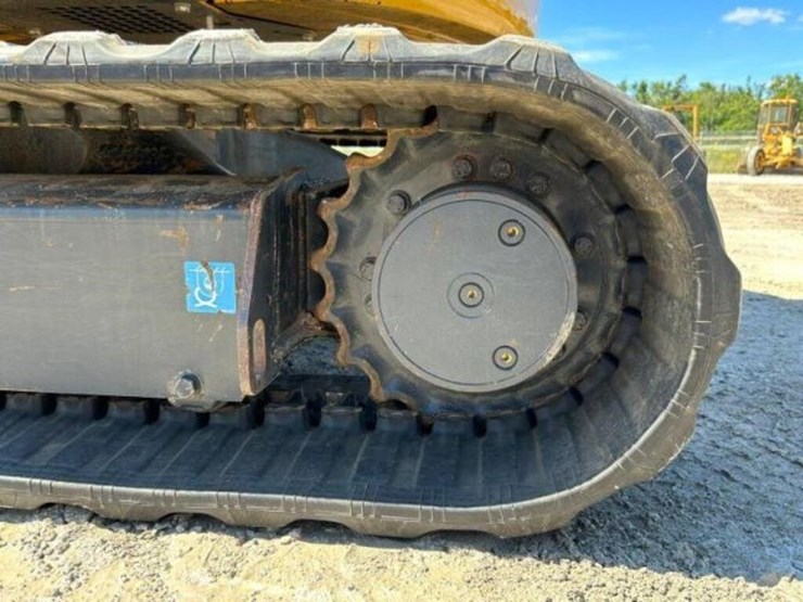 2023-deere-50g-image-50