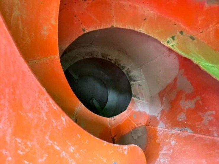 2024-1.5-cubic-meter-tow-behind-tri/a-concrete-fil-image-36