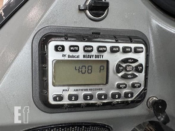 2019-bobcat-t770-image-50
