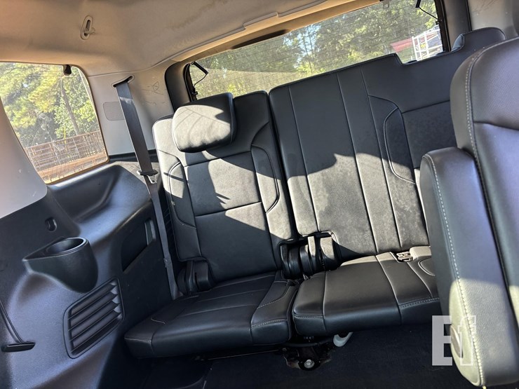 2019-gmc-yukon-slt-image-18