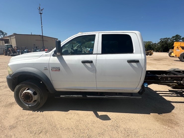 dodge-ram-5500-image-19