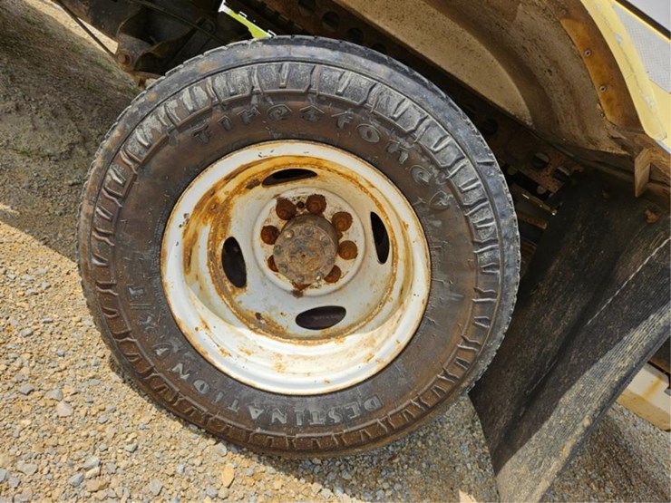 2018-ford-e450-image-37