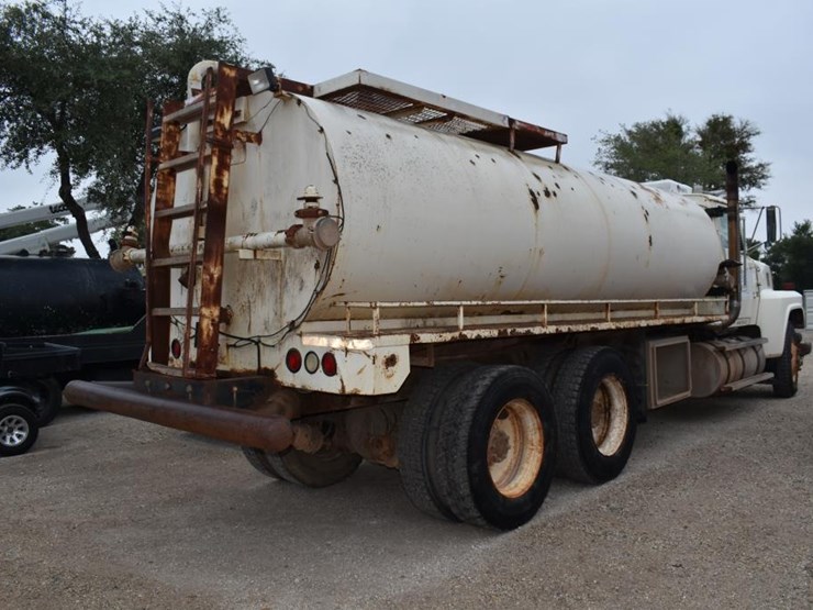 1987-ford-ltl9000-image-3