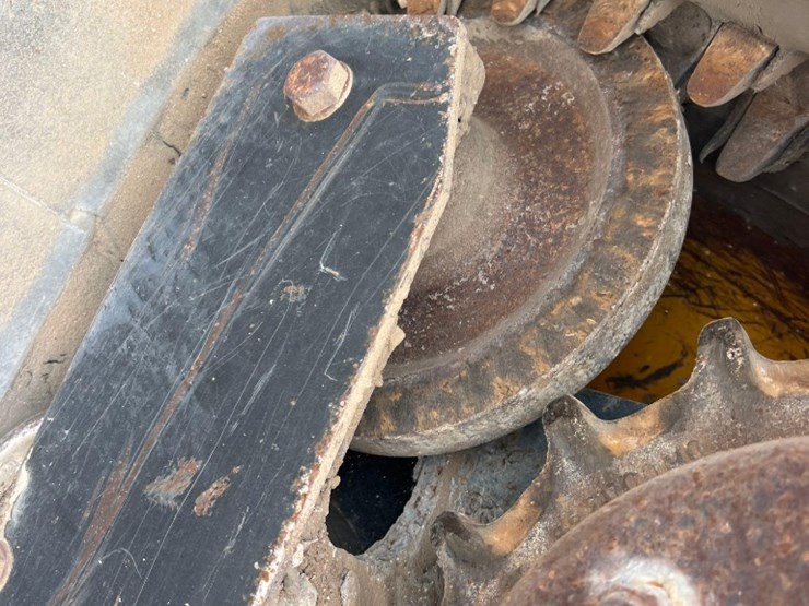 jcb-1110t-image-12