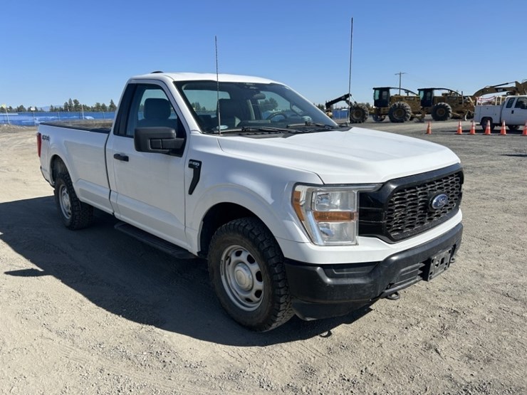 2022-ford-f150-xl-image-7