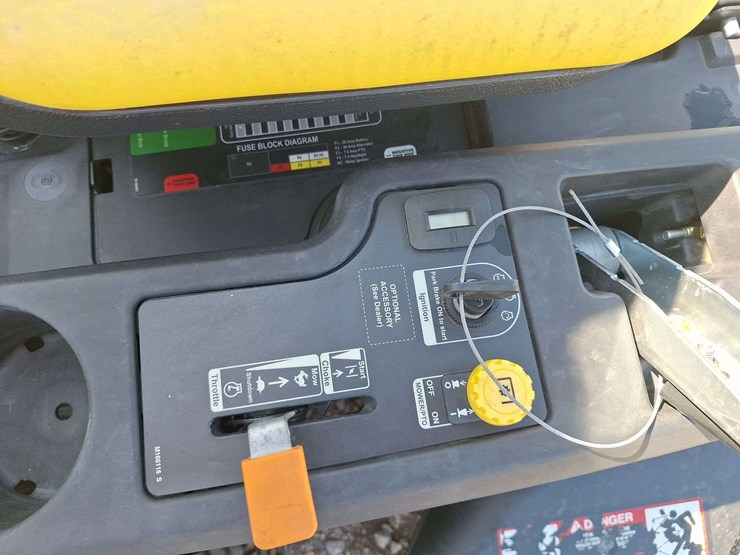 john-deere-42-image-11