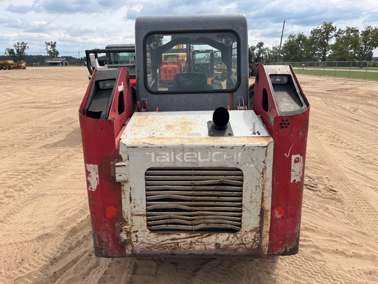 2008-takeuchi-tl120-image-3