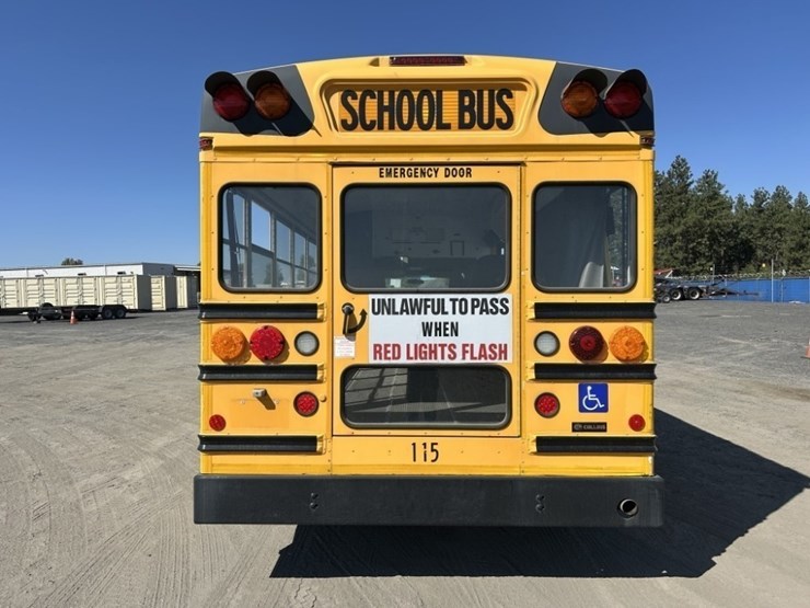 2008-chevrolet-express-school-bus-image-4
