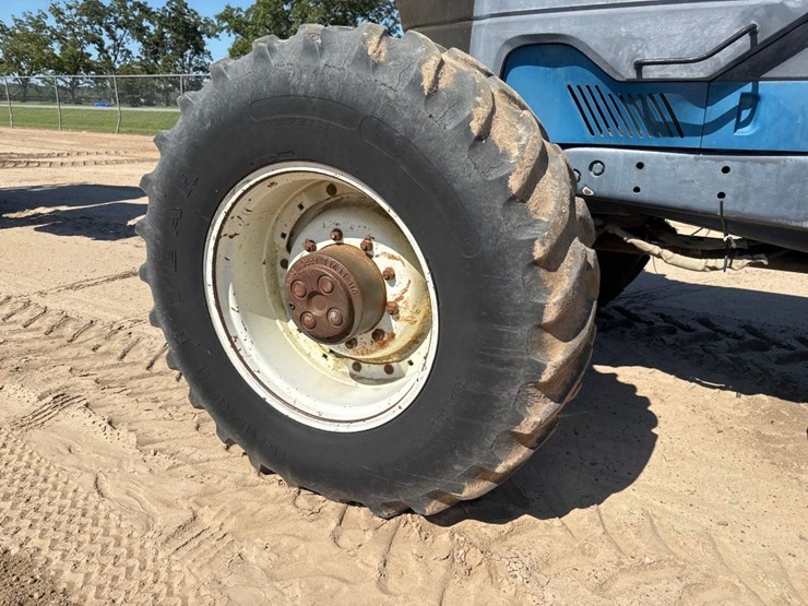 ford-8770-image-10