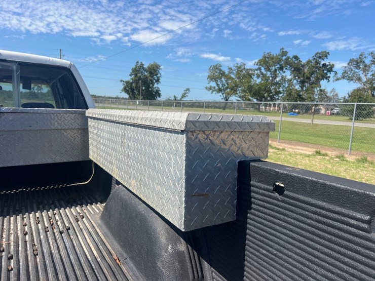 1994-gmc-sierra-3500-image-14