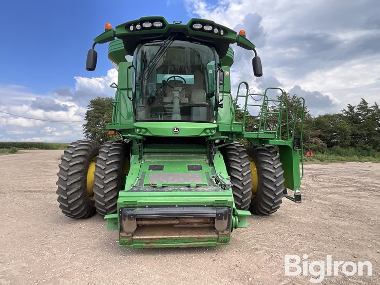 2013-john-deere-s670-image-2