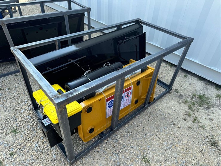 new-skid-steer-trencher-attachment-image-2