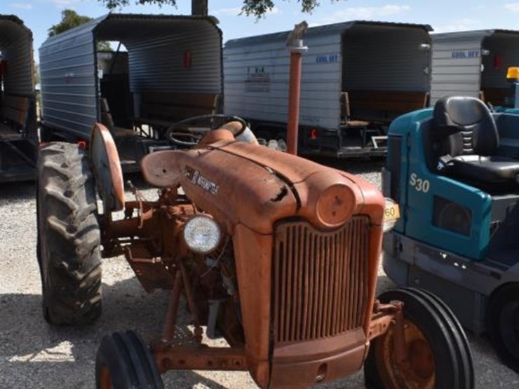 ford-601-workmaster-image-2