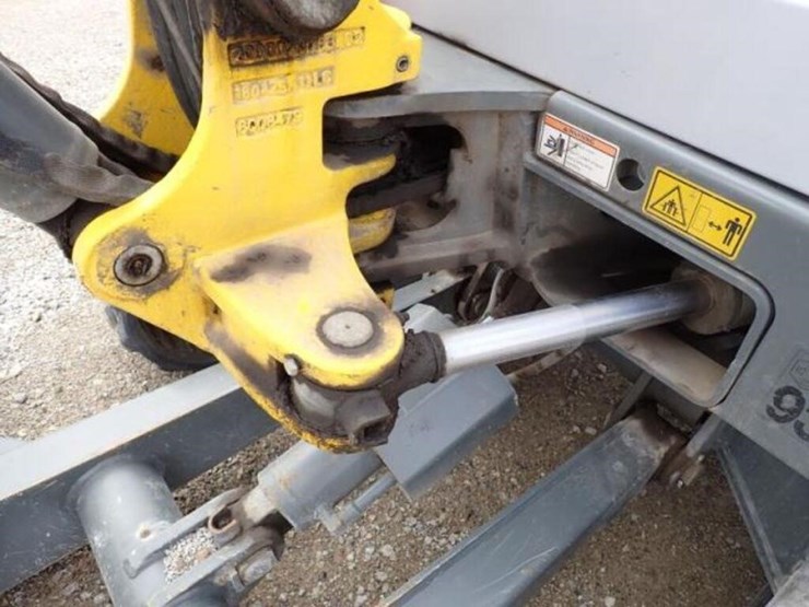 2019-wacker-neuson-ez28-image-25