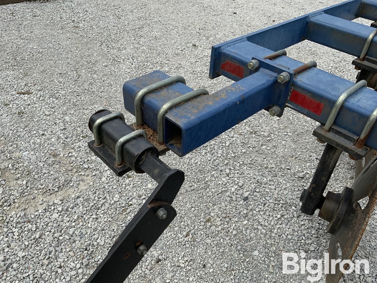 blu-jet-track-master-image-12