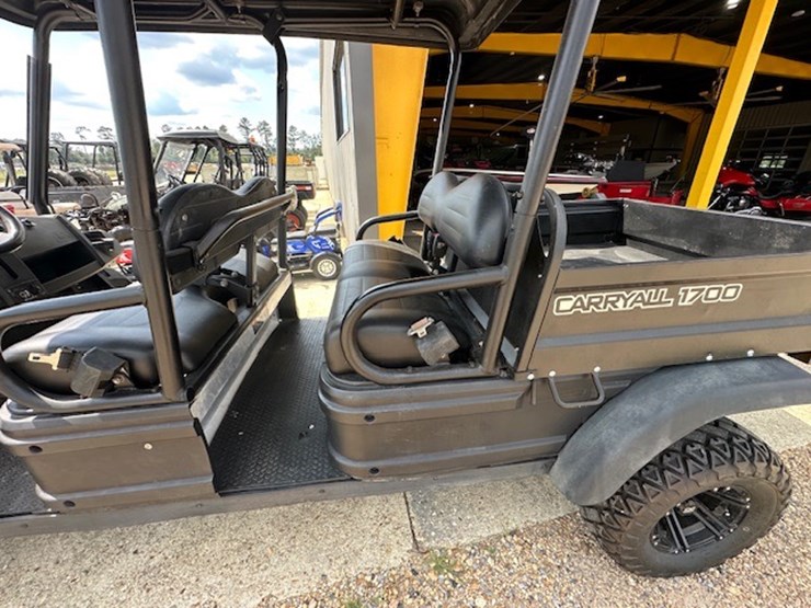 #66-•-club-car-carryall-1700-image-16