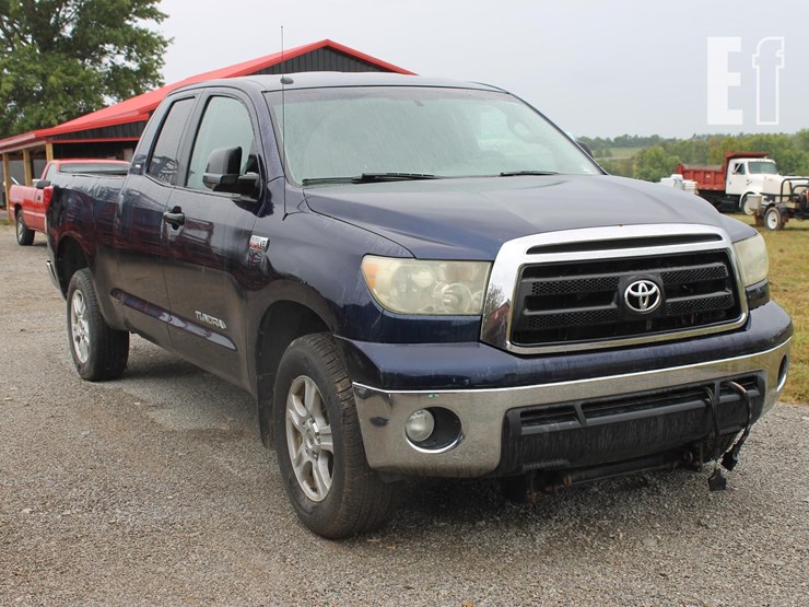 2010-toyota-tundra-image-6