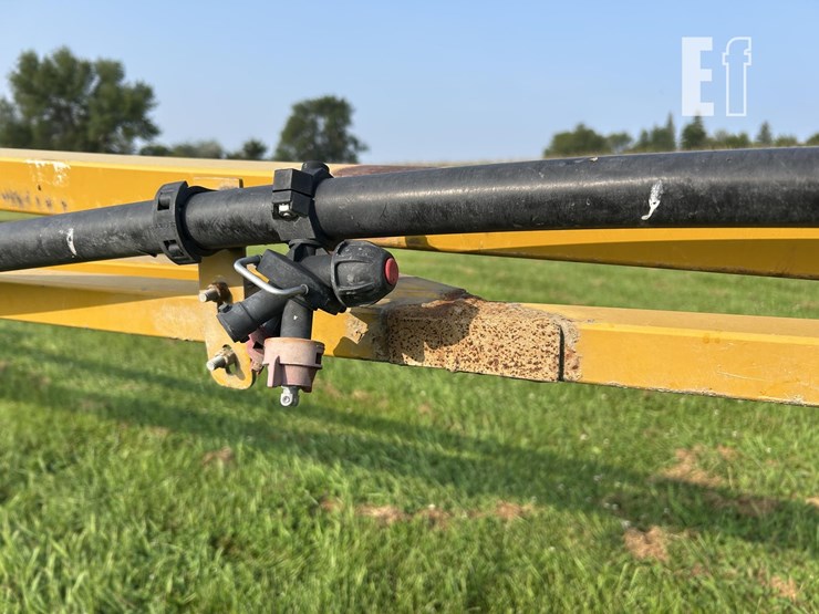 2005-ag-chem-rogator-1074-image-12