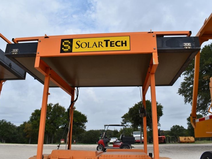 solar-tech-led-message-board-(serial-#-unknown)-image-4