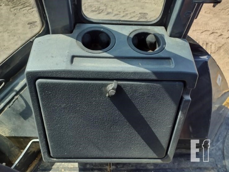 2017-deere-310sl-image-15