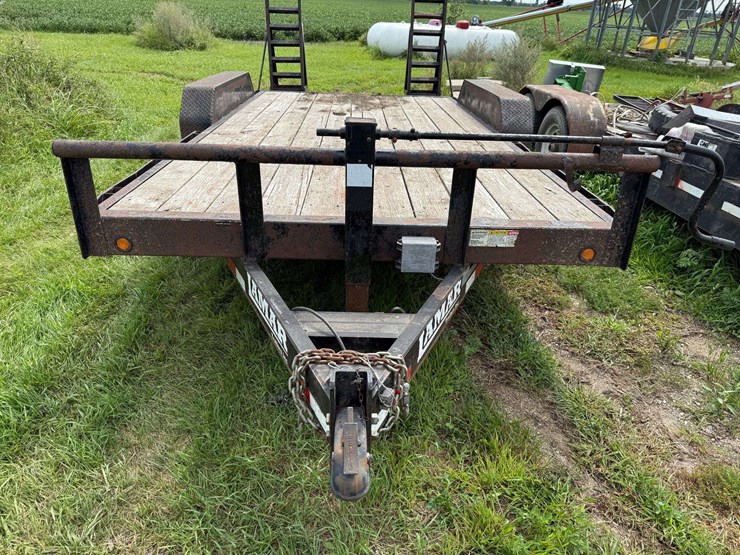 lamar-14’-tandem-axle-trailer,-2’-beavertail,-83”-wide,-5’x16”-steel-ramps,-8-bolt-hubs,-2-5/16”-bal-image-25