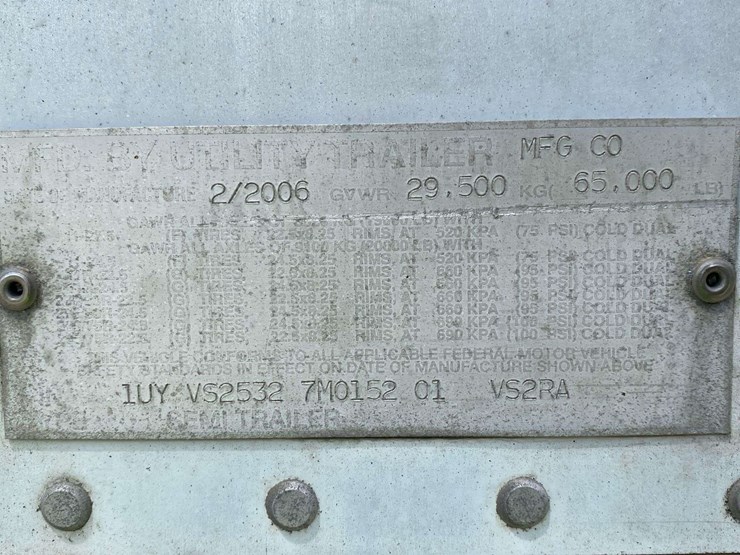 2007-utility-3000r-image-23