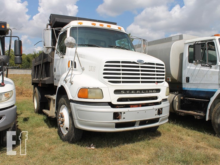 2005-2005-sterling-dump-truck-3545-image-2