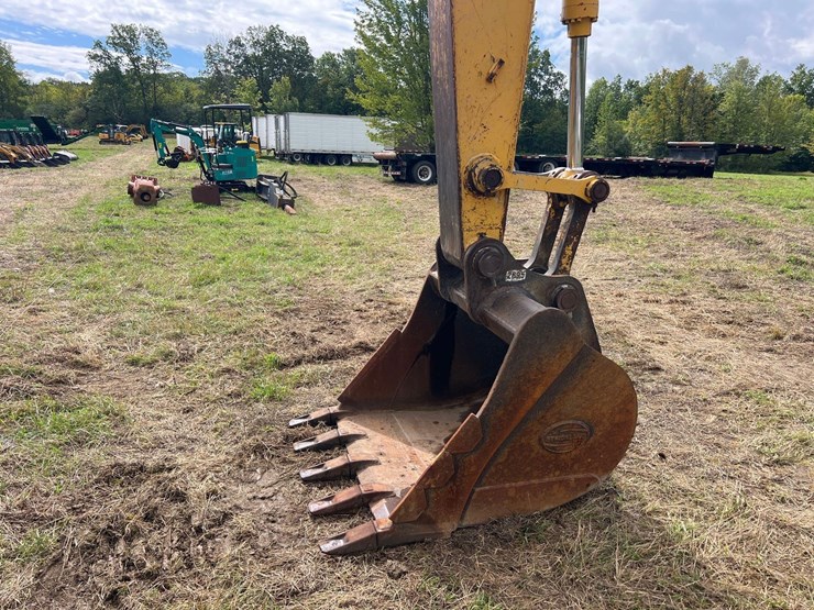 deere-160c-lc-image-14