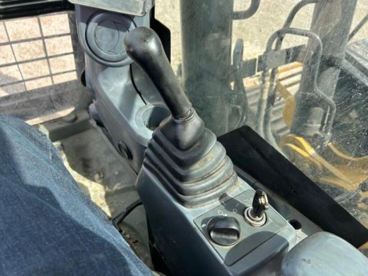 2011-caterpillar-315dl-image-15