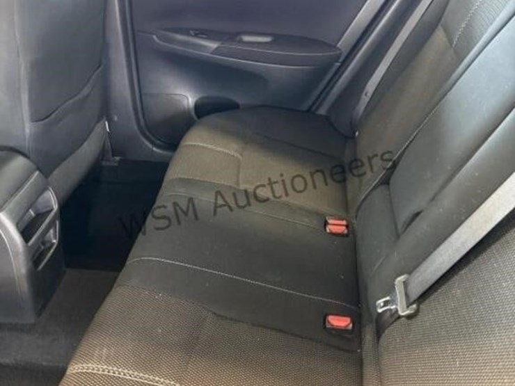 2014-nissan-sentra-sdn-image-22