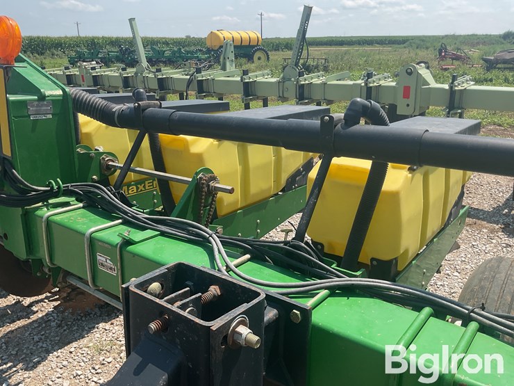 john-deere-1720-image-14