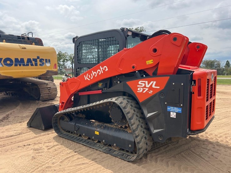 kubota-svl97-2-image-2