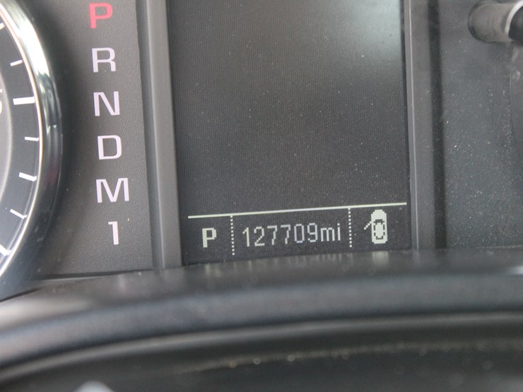 2015-chevrolet-2500-image-13