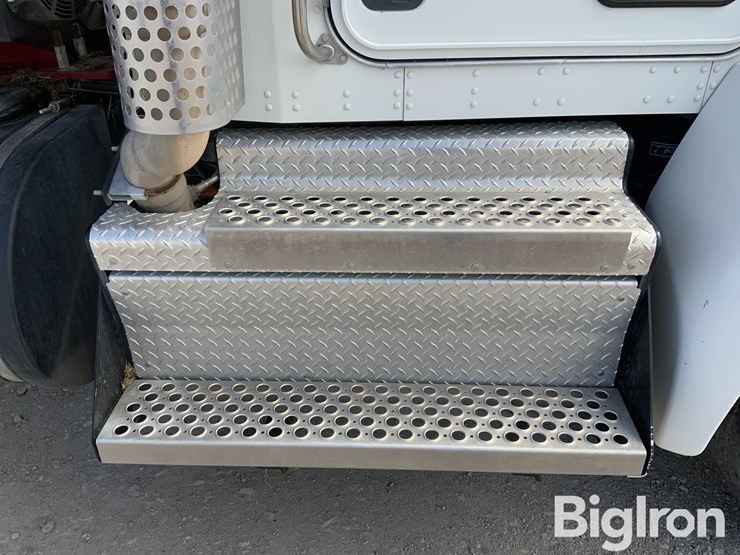 2019-kenworth-t370-image-19