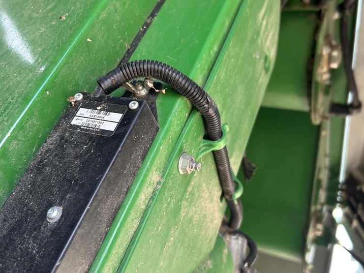 john-deere-s670-image-47