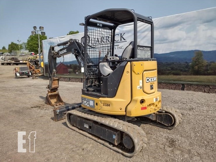2018-deere-35g-image-49