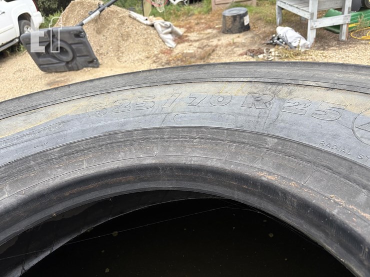2x-michelin-tires-image-3