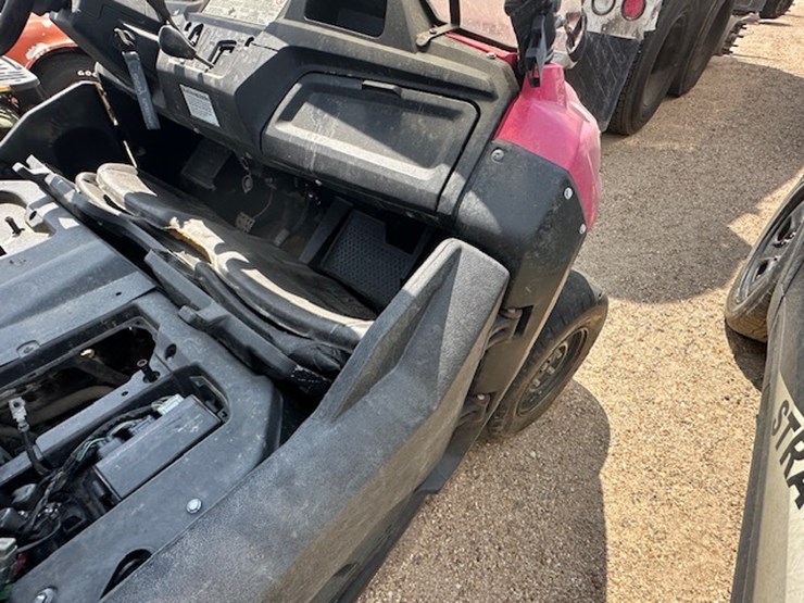 2020-honda-pioneer-700-image-31