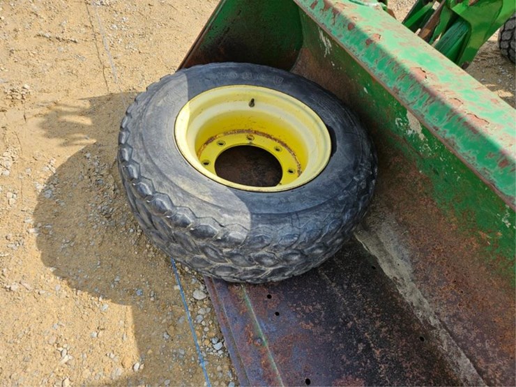 john-deere-5225-image-51