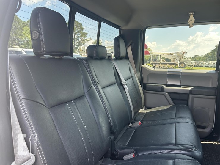 2019-ford-f150-image-33
