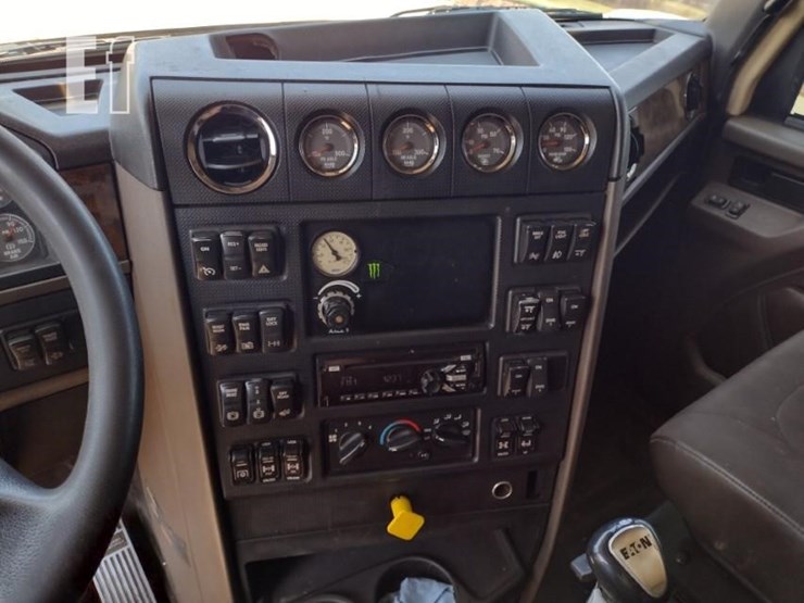 2018-international-hx520-image-8