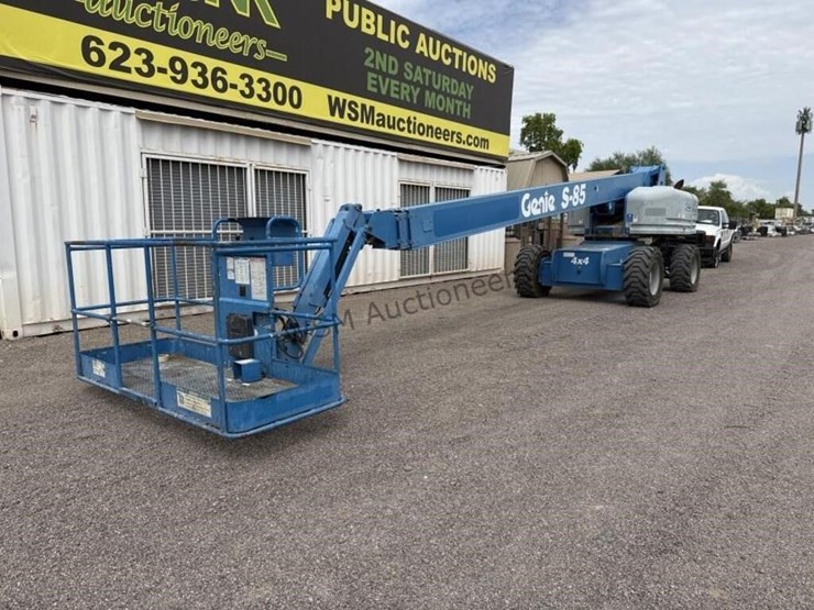 2008-genie-s85-image-2