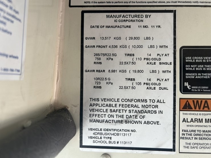 2013-ic-pb10500-school-bus-image-11