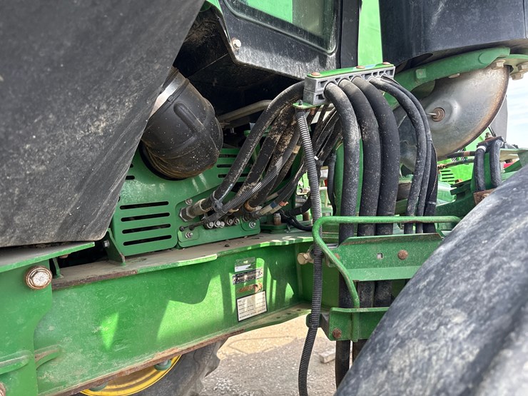 2018-john-deere-r4038-image-69