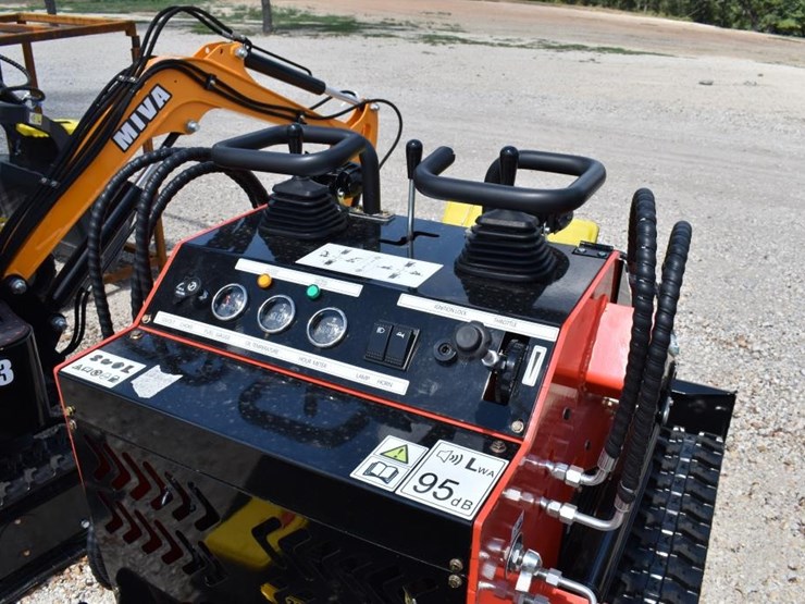 mms-mini-skid-steer-(serial-#-38020250607)-(k)-image-5