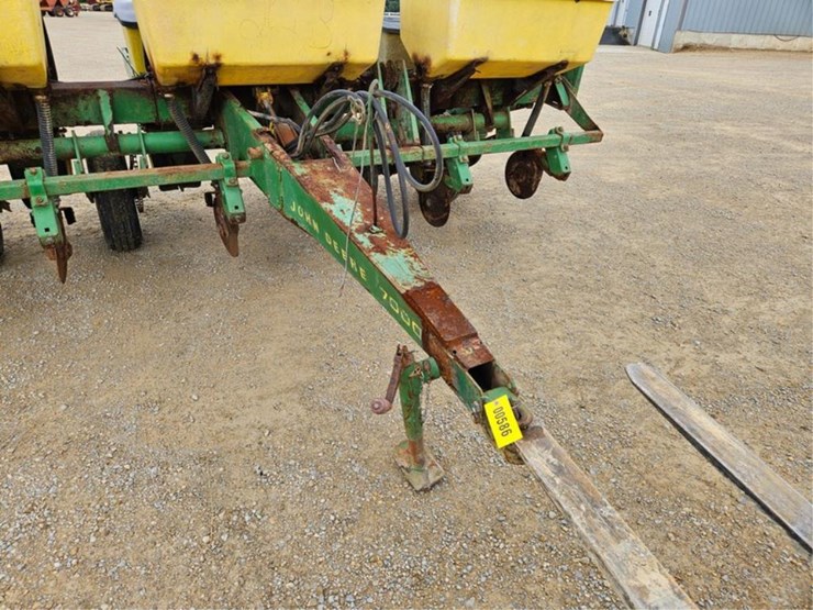 john-deere-7000-image-9