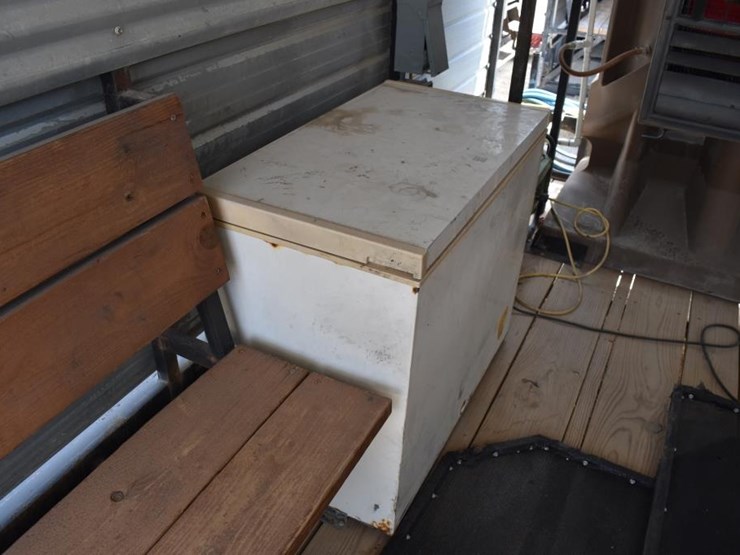 2012-16'-cooling-trailer-w/-generator,-port-a-cool-and-freezer-(vin-#-5vnbu-image-8