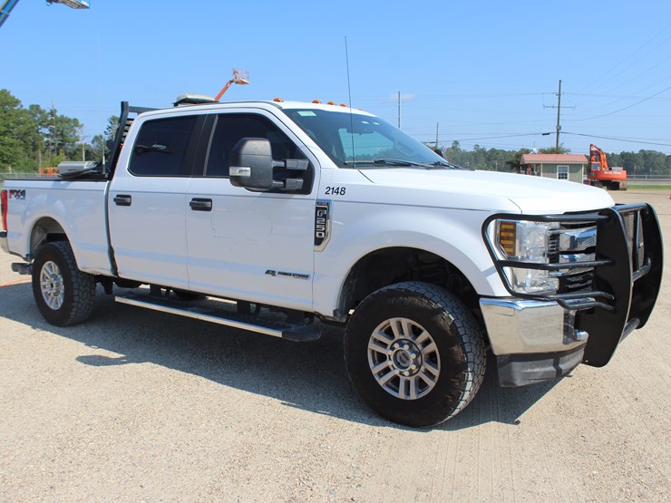 2019-ford-f250-image-2