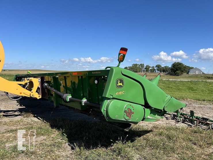 john-deere-616c-image-12